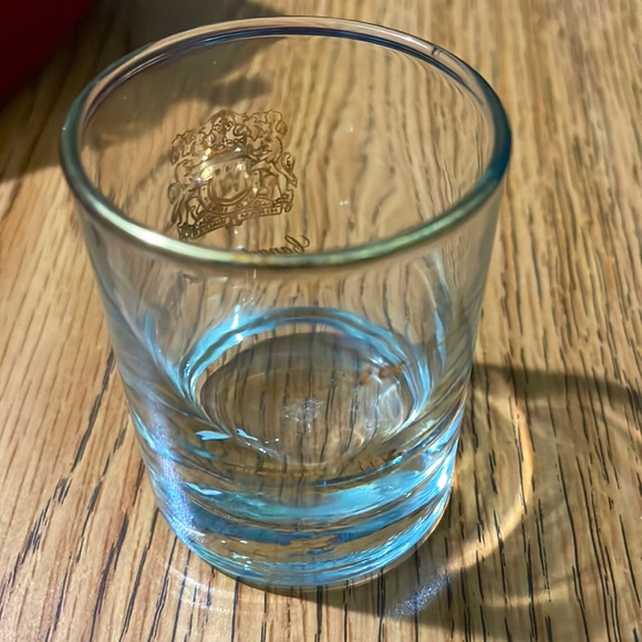 Two Vintage Canadian Club Gold Label 2oz Measuring Shot Glasses & CD Red Bag - Picture 7 of 7